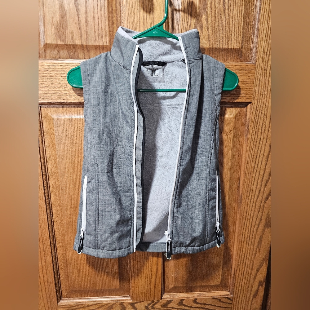 Boys Roper Gray Sleeveless Vest with White Trim